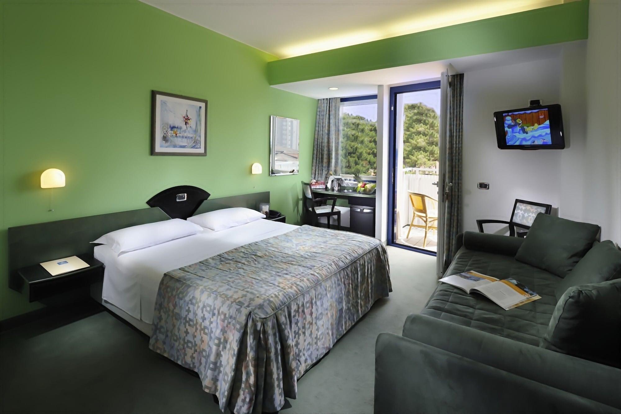 Hotel Medusa Splendid Lignano Sabbiadoro Buitenkant foto