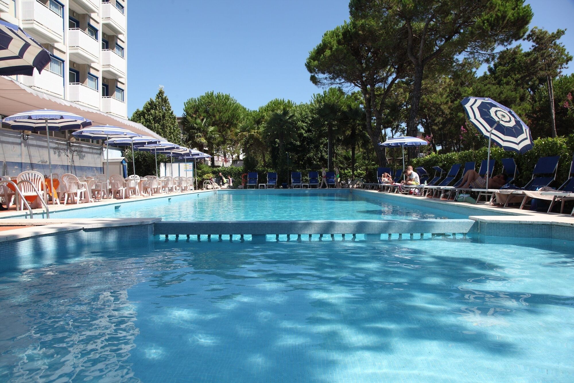 Hotel Medusa Splendid Lignano Sabbiadoro Buitenkant foto